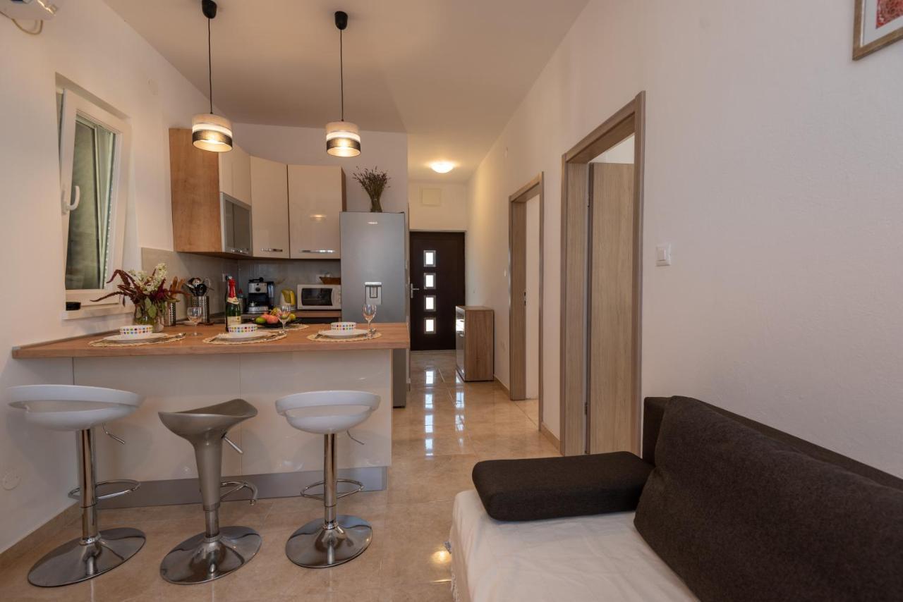 Apartman Tribunj Tribalj Exteriör bild